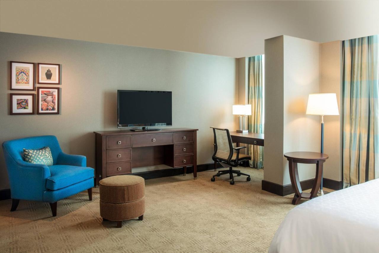 Sheraton Mexico City Maria Isabel Extérieur photo A guest room at the Hilton San Francisco